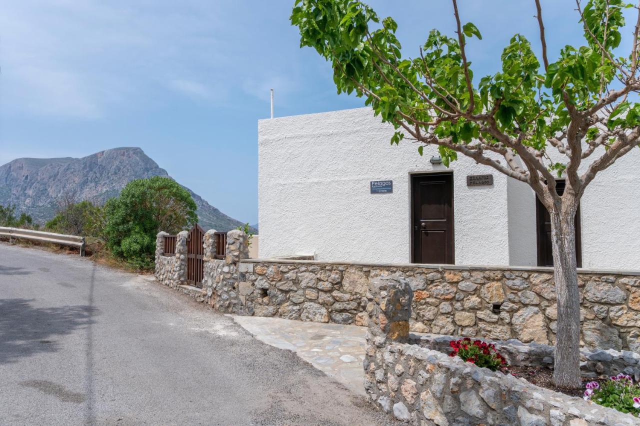 Pelagos Seafront Accommodation - George Myrties Luaran gambar