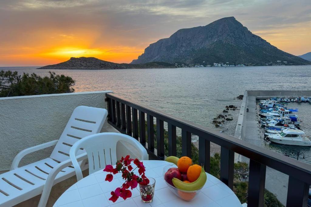 Pelagos Seafront Accommodation - George Myrties Luaran gambar